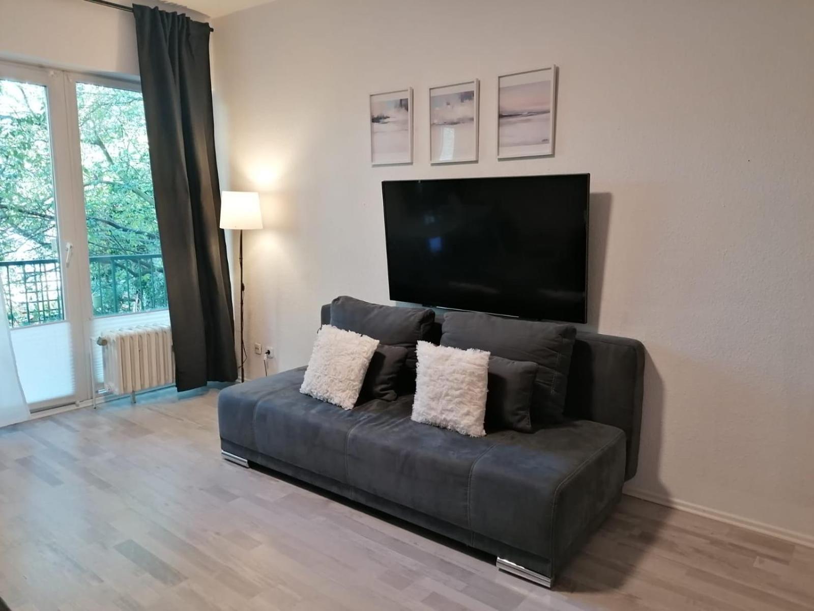 Koeln Wohnung 4 Min Naehe Von Hbf Und Dom Mit Garten ,Balkon & Office Exterior photo